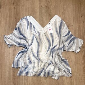 NWT Gigi Moda Silk Ragged Hem Abstract V-Neck Blouse One Size